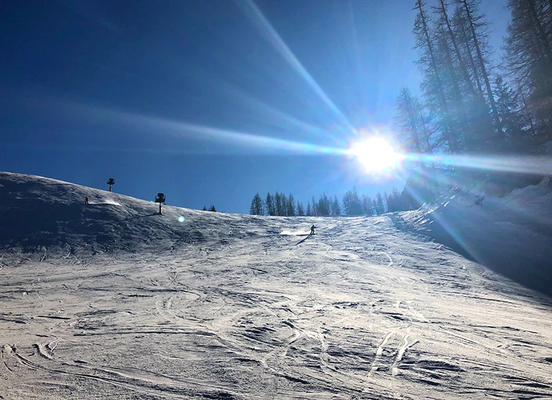 Skiing, sledding in Anilio